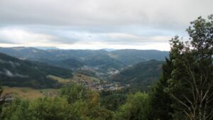 Dieses Bild zeigt eine Webcam-Aufnahme vom Achertal, aufgenommen am Samstag, den 22.08.2026 um 07:50 Uhr. Die Temperatur betrug 10.7°C.