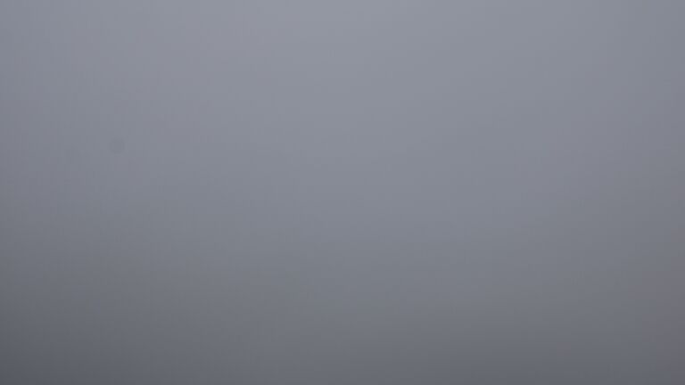 Dieses Bild zeigt eine Webcam-Aufnahme vom Achertal, aufgenommen am Sonntag, den 15.06.2025 um 18:40 Uhr. Die Temperatur betrug 14.1°C.