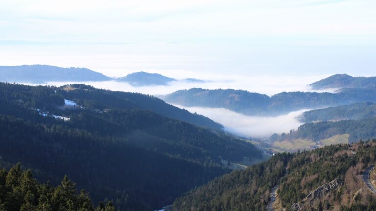 Dieses Bild zeigt eine Webcam-Aufnahme vom Achertal, aufgenommen am Samstag, den 24.01.2026 um 13:40 Uhr. Die Temperatur betrug 3.6°C.