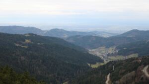 Dieses Bild zeigt eine Webcam-Aufnahme vom Achertal, aufgenommen am Mittwoch, den 10.12.2025 um 10:20 Uhr. Die Temperatur betrug 6.4°C.