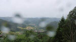 Dieses Bild zeigt eine Webcam-Aufnahme vom Achertal, aufgenommen am Donnerstag, den 04.06.2026 um 15:20 Uhr. Die Temperatur betrug 12.1°C.