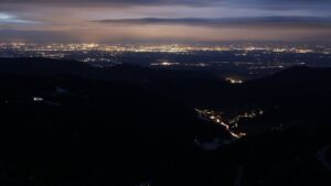 Dieses Bild zeigt eine Webcam-Aufnahme vom Achertal, aufgenommen am Mittwoch, den 19.11.2025 um 17:30 Uhr. Die Temperatur betrug -1.7°C.