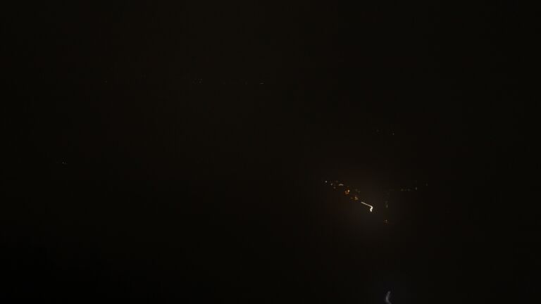 Dieses Bild zeigt eine Webcam-Aufnahme vom Achertal, aufgenommen am Montag, den 03.11.2025 um 04:30 Uhr. Die Temperatur betrug 2.4°C.