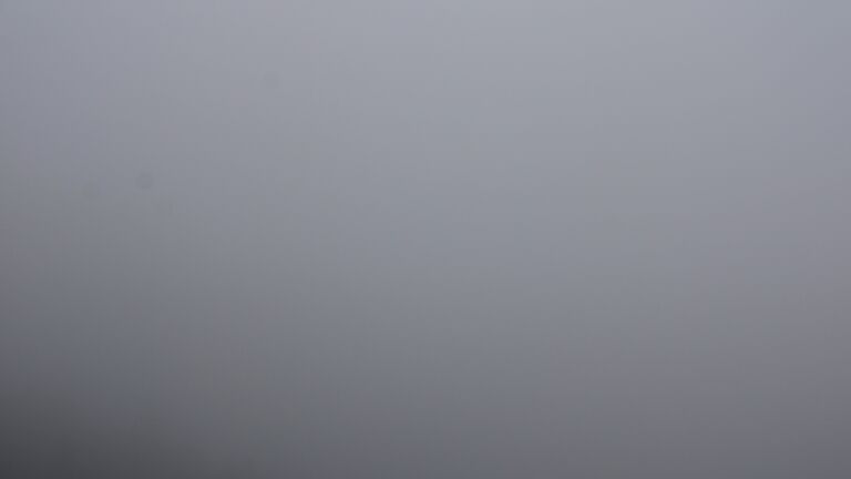 Dieses Bild zeigt eine Webcam-Aufnahme vom Achertal, aufgenommen am Donnerstag, den 11.09.2025 um 14:40 Uhr. Die Temperatur betrug 8.6°C.