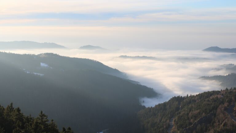 Dieses Bild zeigt eine Webcam-Aufnahme vom Achertal, aufgenommen am Samstag, den 24.01.2026 um 16:10 Uhr. Die Temperatur betrug 1.8°C.