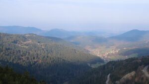 Dieses Bild zeigt eine Webcam-Aufnahme vom Achertal, aufgenommen am Montag, den 23.03.2026 um 07:50 Uhr. Die Temperatur betrug 6°C.