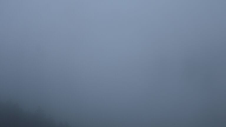 Dieses Bild zeigt eine Webcam-Aufnahme vom Achertal, aufgenommen am Sonntag, den 26.10.2025 um 07:00 Uhr. Die Temperatur betrug 0°C.