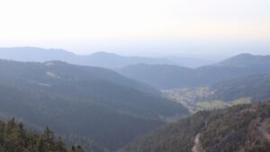 Dieses Bild zeigt eine Webcam-Aufnahme vom Achertal, aufgenommen am Dienstag, den 03.03.2026 um 16:30 Uhr. Die Temperatur betrug 9.3°C.