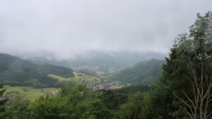 Dieses Bild zeigt eine Webcam-Aufnahme vom Achertal, aufgenommen am Mittwoch, den 10.06.2026 um 15:50 Uhr. Die Temperatur betrug 8.4°C.