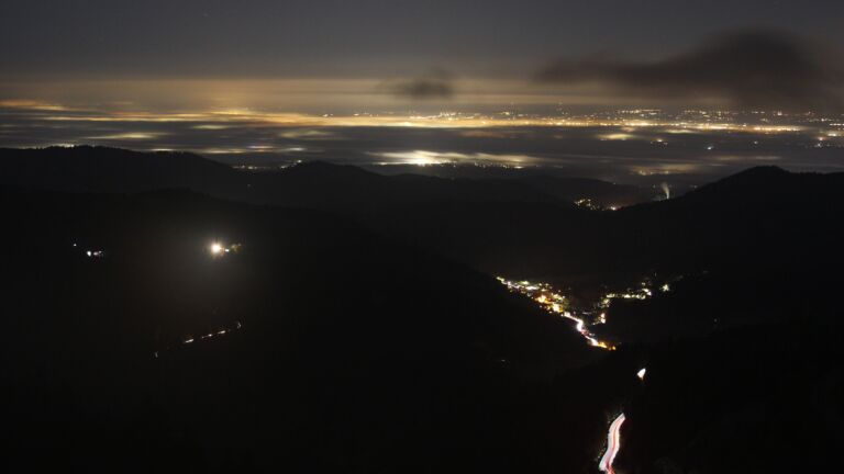 Dieses Bild zeigt eine Webcam-Aufnahme vom Achertal, aufgenommen am Donnerstag, den 16.10.2025 um 06:20 Uhr. Die Temperatur betrug 5.2°C.