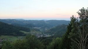 Dieses Bild zeigt eine Webcam-Aufnahme vom Achertal, aufgenommen am Donnerstag, den 03.09.2026 um 06:50 Uhr. Die Temperatur betrug 15°C.