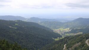 Dieses Bild zeigt eine Webcam-Aufnahme vom Achertal, aufgenommen am Mittwoch, den 17.09.2025 um 12:10 Uhr. Die Temperatur betrug 9.9°C.