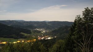 Dieses Bild zeigt eine Webcam-Aufnahme vom Achertal, aufgenommen am Dienstag, den 29.09.2026 um 02:30 Uhr. Die Temperatur betrug 22.1°C.