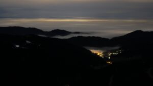 Dieses Bild zeigt eine Webcam-Aufnahme vom Achertal, aufgenommen am Freitag, den 06.02.2026 um 02:00 Uhr. Die Temperatur betrug 4.1°C.