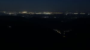 Dieses Bild zeigt eine Webcam-Aufnahme vom Achertal, aufgenommen am Freitag, den 01.05.2026 um 04:50 Uhr. Die Temperatur betrug 4.1°C.