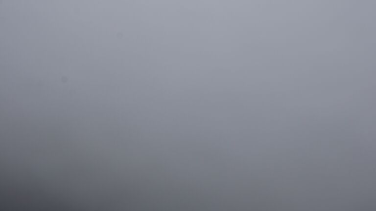 Dieses Bild zeigt eine Webcam-Aufnahme vom Achertal, aufgenommen am Samstag, den 29.11.2025 um 12:20 Uhr. Die Temperatur betrug 4.8°C.