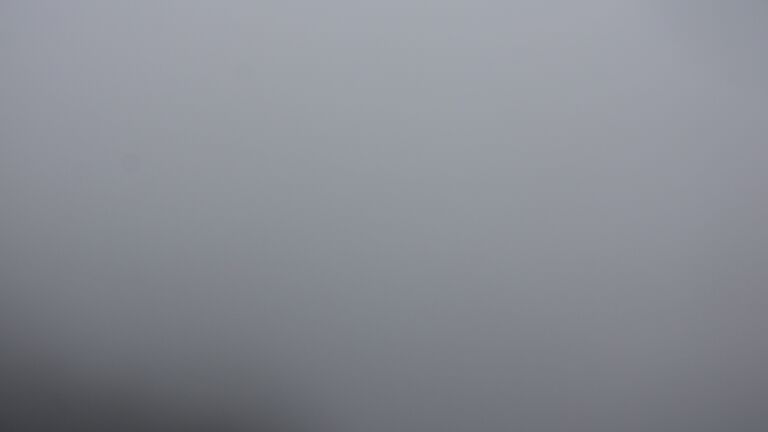 Dieses Bild zeigt eine Webcam-Aufnahme vom Achertal, aufgenommen am Sonntag, den 05.10.2025 um 16:50 Uhr. Die Temperatur betrug 3.8°C.