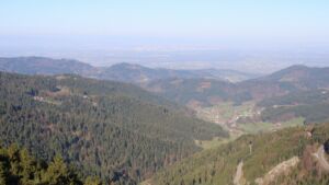 Dieses Bild zeigt eine Webcam-Aufnahme vom Achertal, aufgenommen am Mittwoch, den 08.04.2026 um 09:00 Uhr. Die Temperatur betrug 9.2°C.