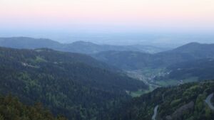 Dieses Bild zeigt eine Webcam-Aufnahme vom Achertal, aufgenommen am Mittwoch, den 29.04.2026 um 06:20 Uhr. Die Temperatur betrug 6.1°C.