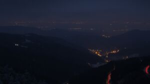 Dieses Bild zeigt eine Webcam-Aufnahme vom Achertal, aufgenommen am Mittwoch, den 24.12.2025 um 17:20 Uhr. Die Temperatur betrug -5.8°C.