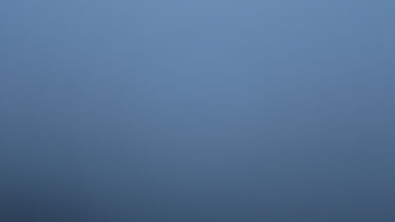 Dieses Bild zeigt eine Webcam-Aufnahme vom Achertal, aufgenommen am Dienstag, den 11.11.2025 um 07:00 Uhr. Die Temperatur betrug 4.9°C.