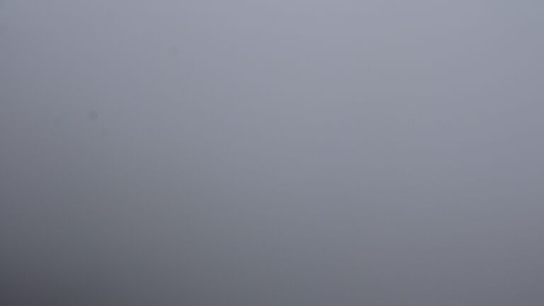 Dieses Bild zeigt eine Webcam-Aufnahme vom Achertal, aufgenommen am Sonntag, den 05.10.2025 um 14:20 Uhr. Die Temperatur betrug 4.2°C.