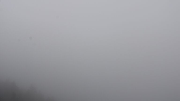 Dieses Bild zeigt eine Webcam-Aufnahme vom Achertal, aufgenommen am Dienstag, den 07.10.2025 um 12:10 Uhr. Die Temperatur betrug 11.3°C.