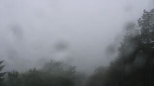 Dieses Bild zeigt eine Webcam-Aufnahme vom Achertal, aufgenommen am Freitag, den 12.06.2026 um 10:50 Uhr. Die Temperatur betrug 9.9°C.