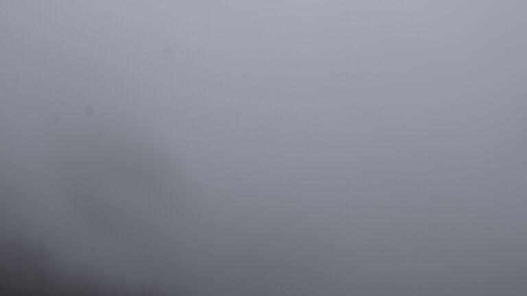 Dieses Bild zeigt eine Webcam-Aufnahme vom Achertal, aufgenommen am Montag, den 11.05.2026 um 13:30 Uhr. Die Temperatur betrug 6.7°C.