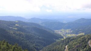 Dieses Bild zeigt eine Webcam-Aufnahme vom Achertal, aufgenommen am Freitag, den 05.09.2025 um 16:30 Uhr. Die Temperatur betrug 12°C.