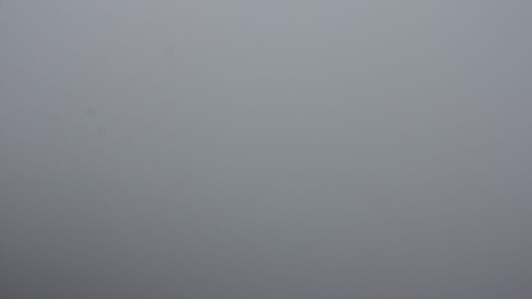 Dieses Bild zeigt eine Webcam-Aufnahme vom Achertal, aufgenommen am Donnerstag, den 30.10.2025 um 10:50 Uhr. Die Temperatur betrug 4.5°C.