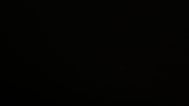 Dieses Bild zeigt eine Webcam-Aufnahme vom Achertal, aufgenommen am Donnerstag, den 16.10.2025 um 01:00 Uhr. Die Temperatur betrug 5.7°C.