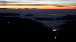 Dieses Bild zeigt eine Webcam-Aufnahme vom Achertal, aufgenommen am Freitag, den 07.11.2025 um 18:00 Uhr. Die Temperatur betrug 8.9°C.