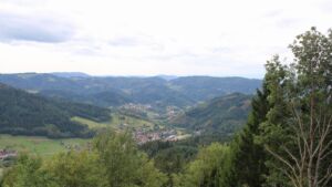 Dieses Bild zeigt eine Webcam-Aufnahme vom Achertal, aufgenommen am Sonntag, den 13.09.2026 um 14:40 Uhr. Die Temperatur betrug 20.8°C.