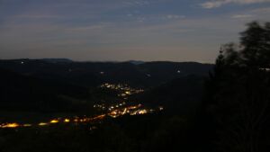 Dieses Bild zeigt eine Webcam-Aufnahme vom Achertal, aufgenommen am Dienstag, den 29.09.2026 um 06:30 Uhr. Die Temperatur betrug 21.4°C.