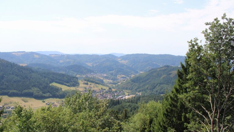 Dieses Bild zeigt eine Webcam-Aufnahme vom Achertal, aufgenommen am Montag, den 10.08.2026 um 13:40 Uhr. Die Temperatur betrug 31.2°C.