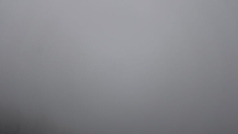 Dieses Bild zeigt eine Webcam-Aufnahme vom Achertal, aufgenommen am Montag, den 17.11.2025 um 15:50 Uhr. Die Temperatur betrug -1.1°C.