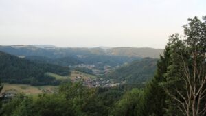 Dieses Bild zeigt eine Webcam-Aufnahme vom Achertal, aufgenommen am Montag, den 10.08.2026 um 06:50 Uhr. Die Temperatur betrug 22.9°C.