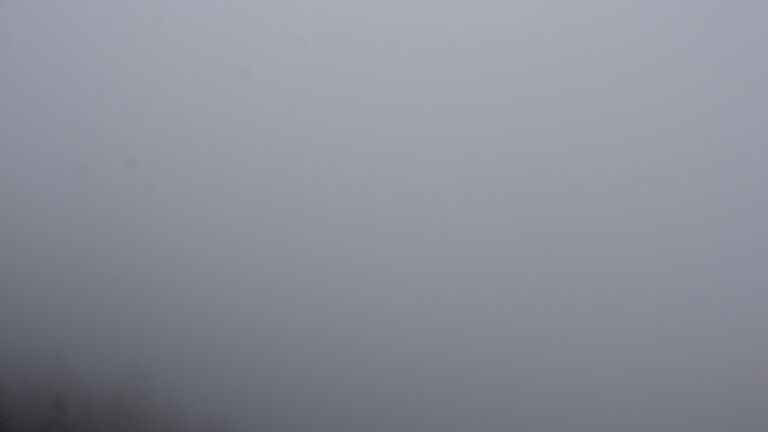 Dieses Bild zeigt eine Webcam-Aufnahme vom Achertal, aufgenommen am Dienstag, den 14.04.2026 um 12:50 Uhr. Die Temperatur betrug 4.8°C.