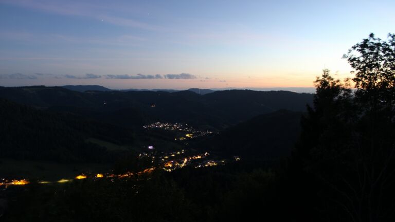Dieses Bild zeigt eine Webcam-Aufnahme vom Achertal, aufgenommen am Samstag, den 05.09.2026 um 20:50 Uhr. Die Temperatur betrug 17.6°C.