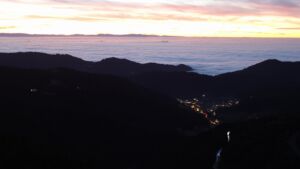 Dieses Bild zeigt eine Webcam-Aufnahme vom Achertal, aufgenommen am Mittwoch, den 25.02.2026 um 18:50 Uhr. Die Temperatur betrug 10.8°C.