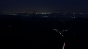 Dieses Bild zeigt eine Webcam-Aufnahme vom Achertal, aufgenommen am Dienstag, den 10.03.2026 um 05:50 Uhr. Die Temperatur betrug 8.6°C.