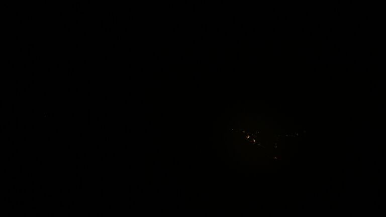 Dieses Bild zeigt eine Webcam-Aufnahme vom Achertal, aufgenommen am Mittwoch, den 06.05.2026 um 00:00 Uhr. Die Temperatur betrug 7.9°C.