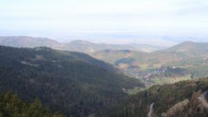 Dieses Bild zeigt eine Webcam-Aufnahme vom Achertal, aufgenommen am Montag, den 06.04.2026 um 08:30 Uhr. Die Temperatur betrug 6.2°C.