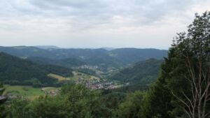 Dieses Bild zeigt eine Webcam-Aufnahme vom Achertal, aufgenommen am Dienstag, den 16.06.2026 um 05:40 Uhr. Die Temperatur betrug 17.2°C.