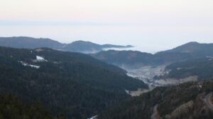 Dieses Bild zeigt eine Webcam-Aufnahme vom Achertal, aufgenommen am Donnerstag, den 22.01.2026 um 08:20 Uhr. Die Temperatur betrug 5.2°C.