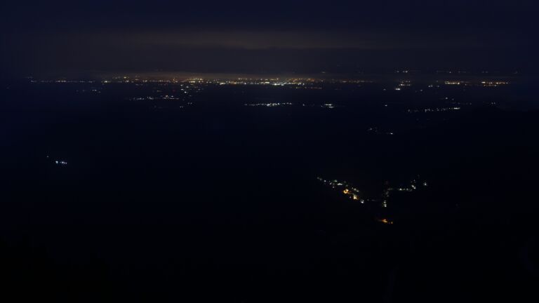 Dieses Bild zeigt eine Webcam-Aufnahme vom Achertal, aufgenommen am Sonntag, den 02.11.2025 um 06:30 Uhr. Die Temperatur betrug 6°C.