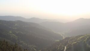 Dieses Bild zeigt eine Webcam-Aufnahme vom Achertal, aufgenommen am Mittwoch, den 29.04.2026 um 19:50 Uhr. Die Temperatur betrug 10.6°C.