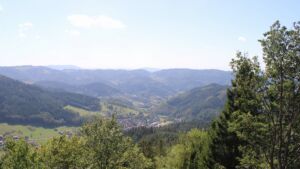 Dieses Bild zeigt eine Webcam-Aufnahme vom Achertal, aufgenommen am Dienstag, den 08.09.2026 um 14:40 Uhr. Die Temperatur betrug 30.8°C.