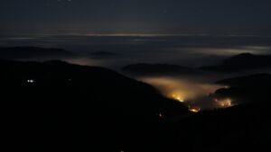 Dieses Bild zeigt eine Webcam-Aufnahme vom Achertal, aufgenommen am Samstag, den 13.12.2025 um 06:10 Uhr. Die Temperatur betrug 5.9°C.